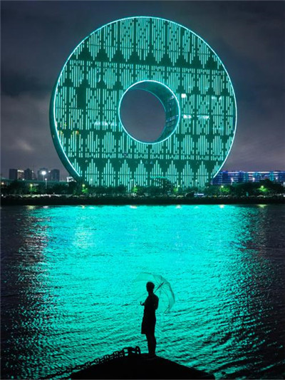 全新的娱乐休闲场所，为你带来无限欢乐！